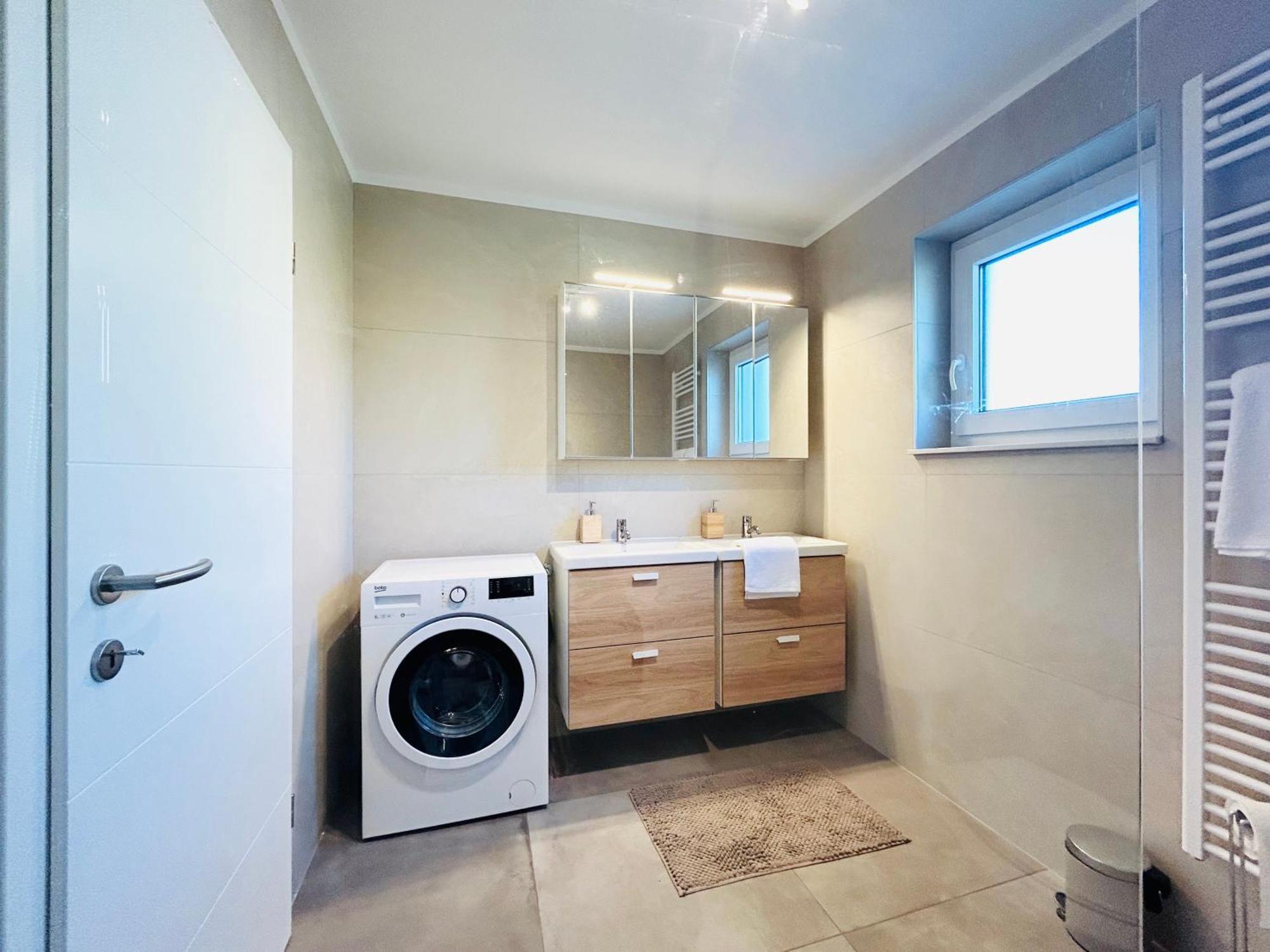 Zirovnica Apartma Jana מראה חיצוני תמונה