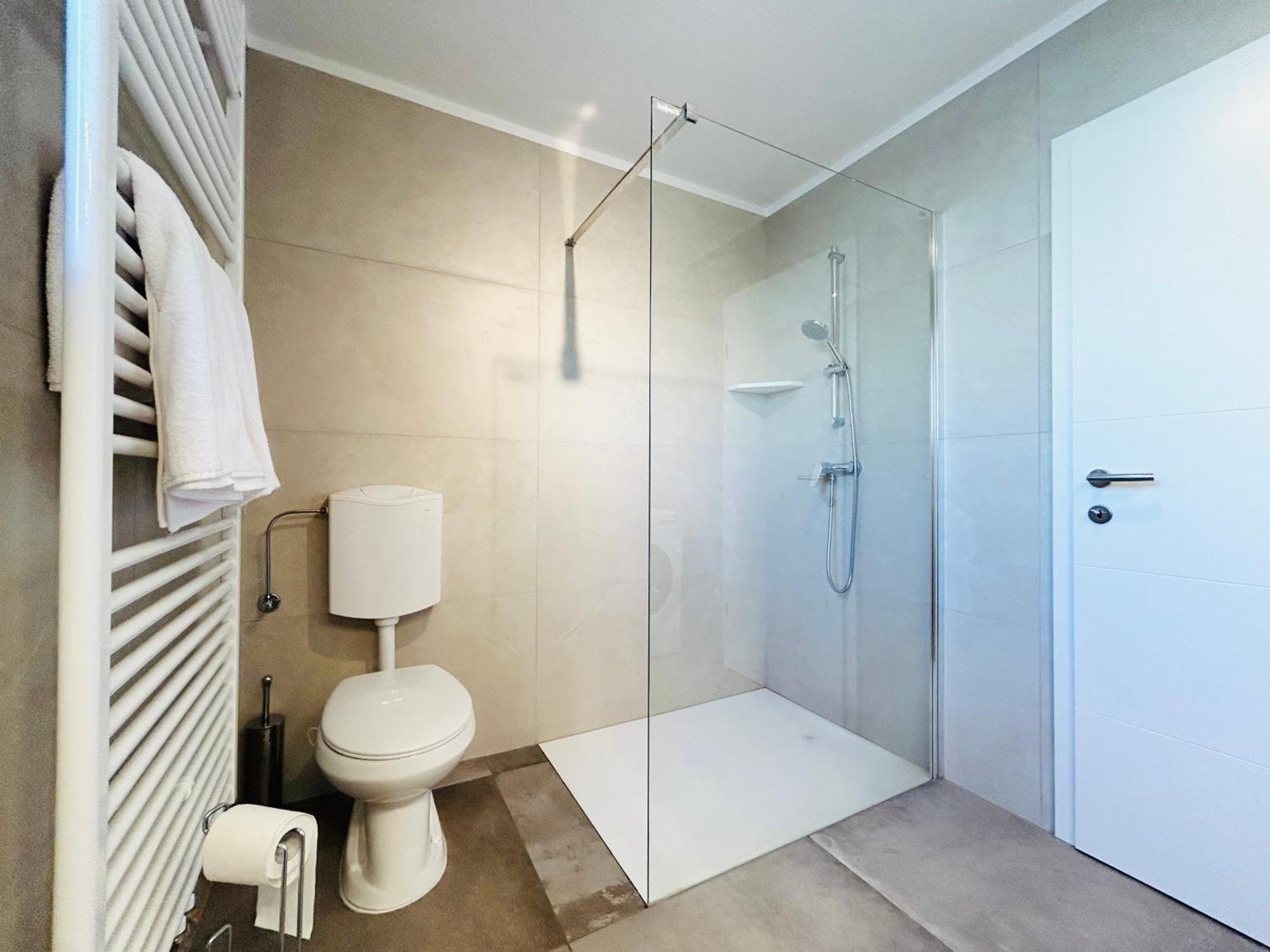 Zirovnica Apartma Jana מראה חיצוני תמונה