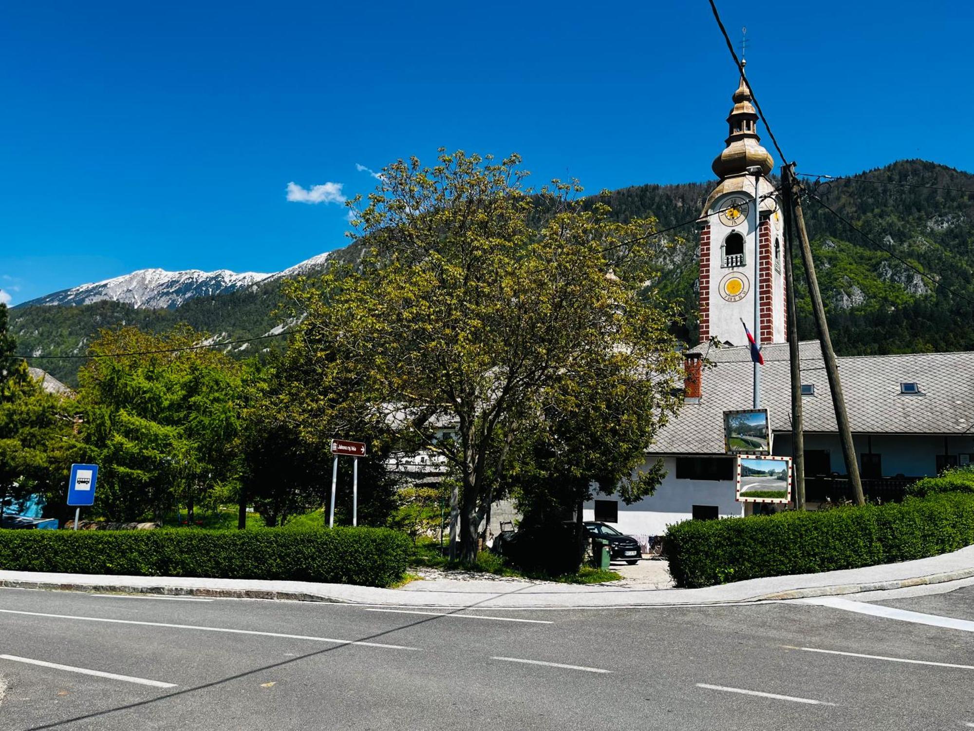 Zirovnica Apartma Jana מראה חיצוני תמונה